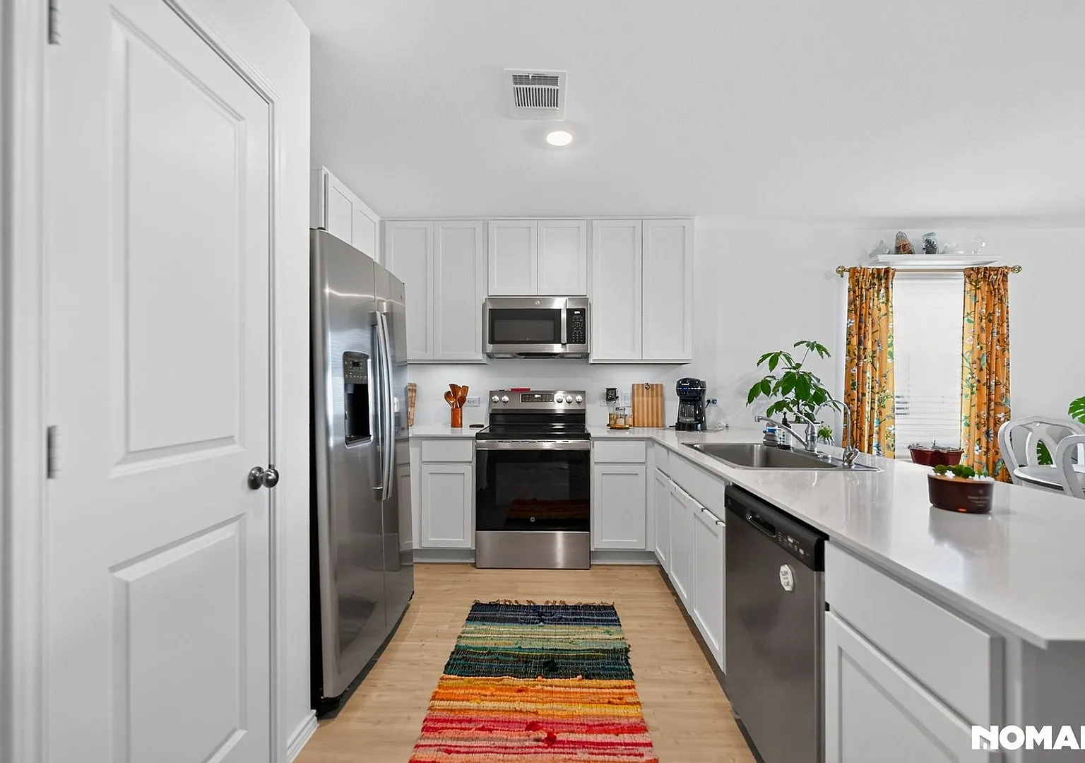 Charming 3-Bedroom Home in Bertram, Texas 408 Heritage Grove Rd., Bertram, TX — Photo 3