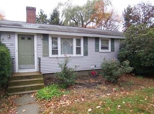 40 Marion Rd, Bedford, MA 01730