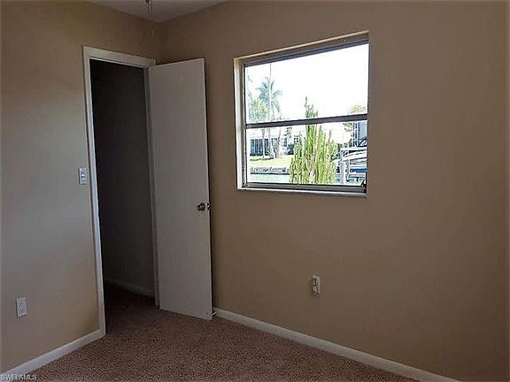5th image of 823 Perrine Ct