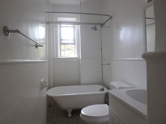 4th image of 54 S Elliott Pl APT 17
