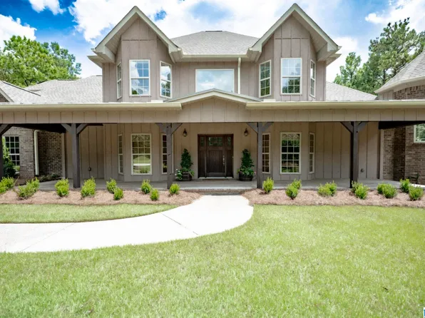 1035 Tara Dr, Columbiana, AL 35051