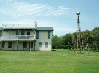 108 S Byers St, Port O Connor, TX 77982