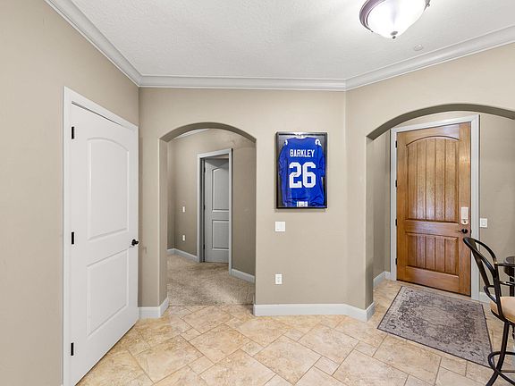 5th image of 810 S Dixie Dr Unit 1128