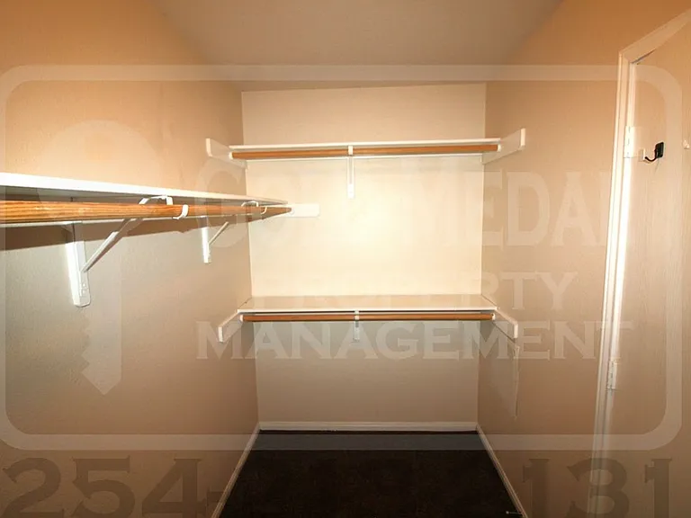 505 Perseus Dr — Photo 28