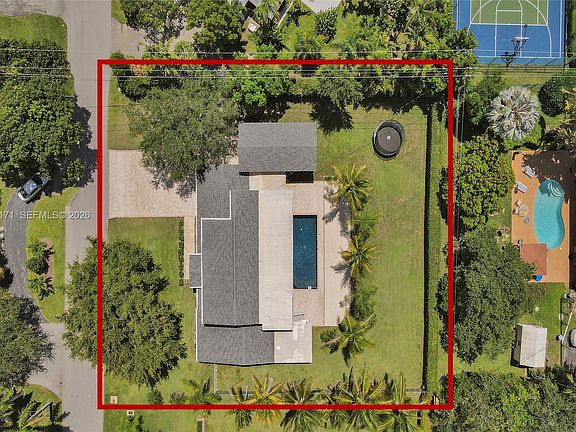 2nd image of 8320 SW 161st St