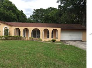 8421 Pamie St, Tampa, FL 33614