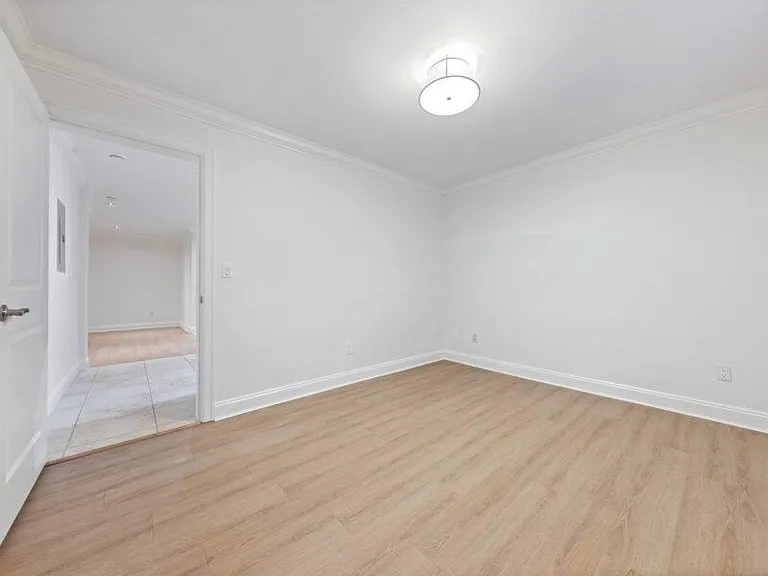 4352 Carolyn Dr #BASEMENT — Photo 16