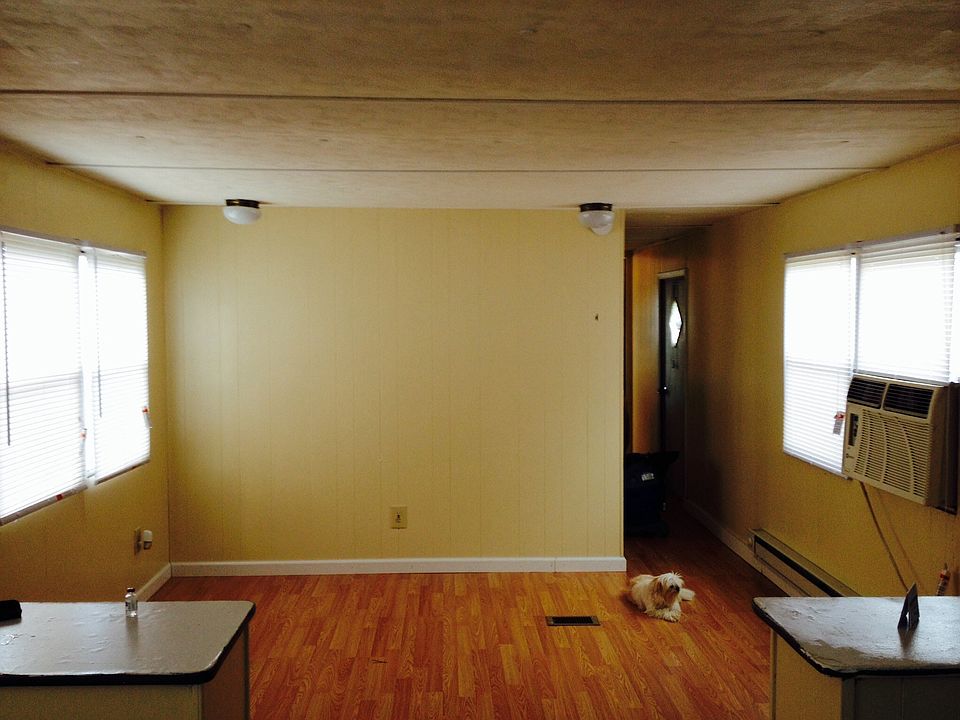 2nd image of 52 Lemans Dr