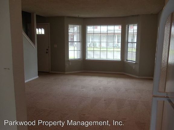 4th image of 1732 S 82nd St APT B