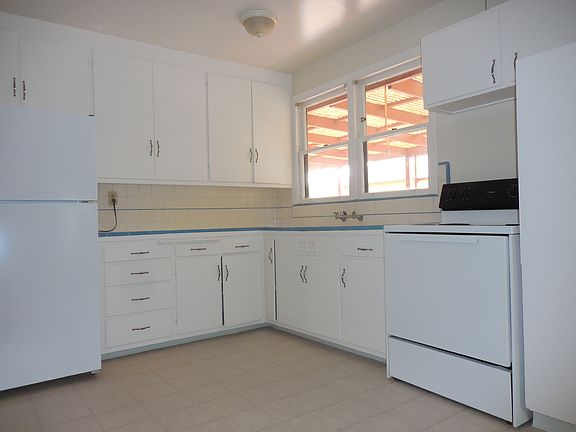 5th image of 424 N Kingston St