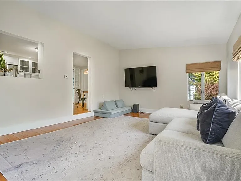 5 Indigo Rd — Photo 18