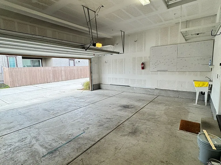 4389 Natomas Central Dr — Photo 29