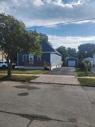 6205 32nd AVENUE, Kenosha, WI 53142