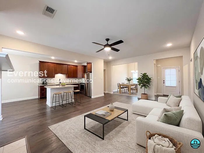 4876 Reunion Dr — Photo 3