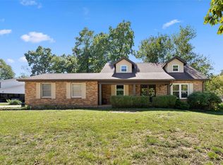 10 Jaquetta Ct, Saint Peters, MO