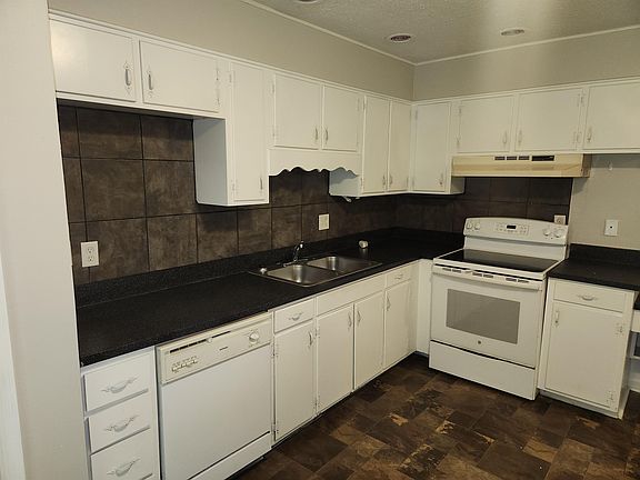 5th image of 1104 Thomas Ln #B