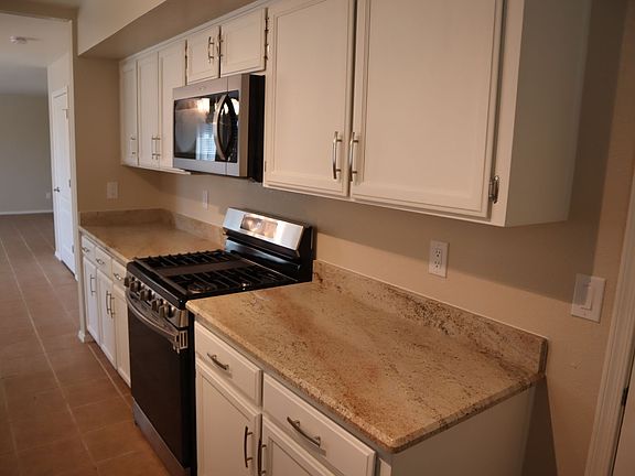 4th image of 1273 Leon Way