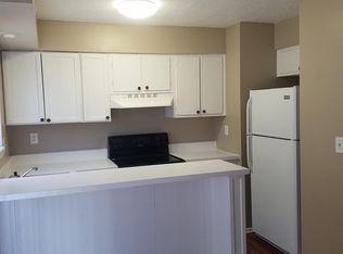 9209 Nieman Rd, Overland Park, KS 66214