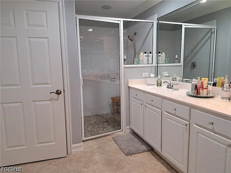 11037 Harbour Yacht Ct #2 — Photo 10