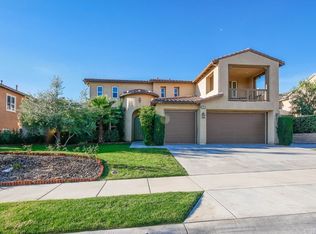 7735 Sanctuary Dr, Corona, CA 92883