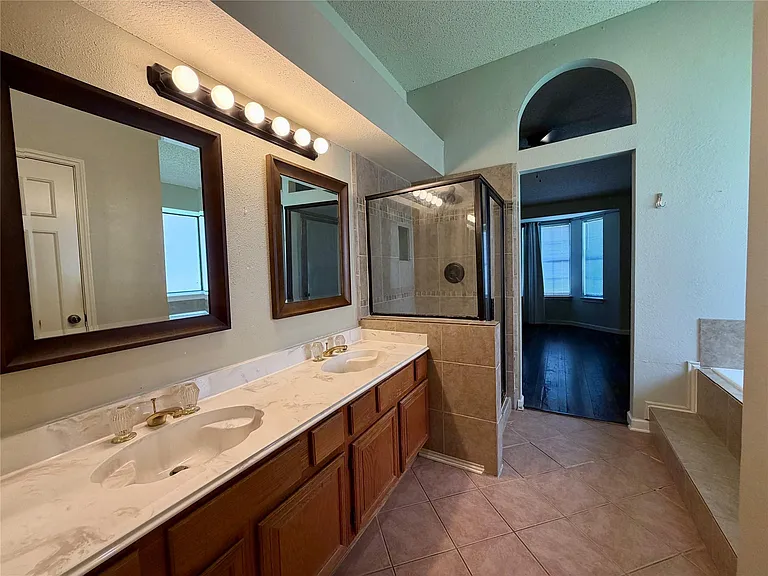 7905 Rice Dr — Photo 13
