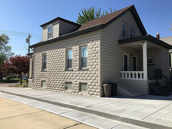Exterior 2
