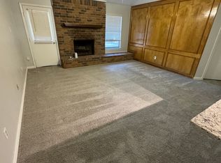 2406 Hallmark St, Grand Prairie, TX 75052