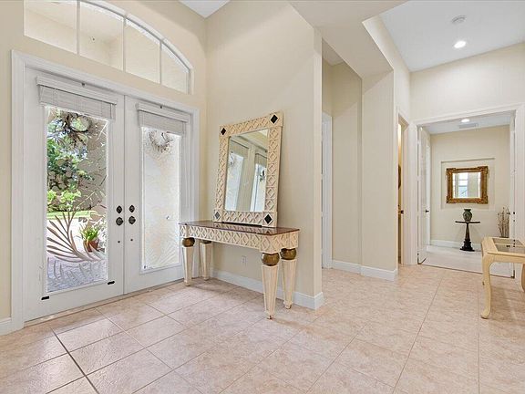 4th image of 9301 Briarcliff Trace