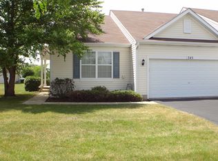 345 Cobblestone Cir, Harvard, IL 60033