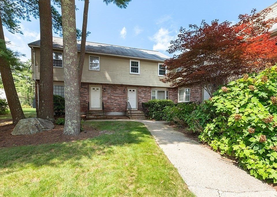 1st image of 22 Pinebrook Ln #22