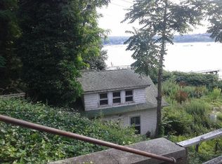 139 Woodbine Ave, Northport, NY 11768