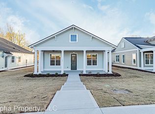 14 Magnolia Dr, Travelers Rest, SC 29690