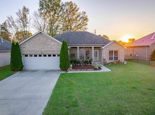 1213 Mesquite Trl, Jacksonville, AR 72076