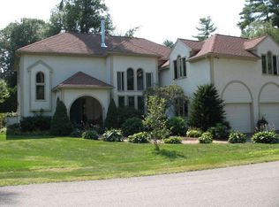 38 Falcone Cir, Hampton, NH 03842