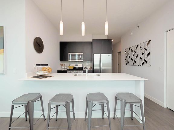 2nd image of 149 W Taylor St #504