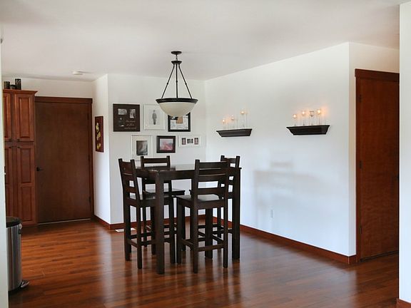 4th image of 28537 74th Dr NW