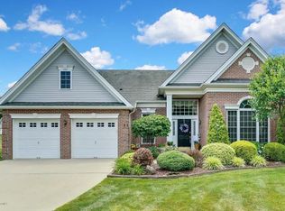 11 Belmont Ct, Freehold, NJ 07728