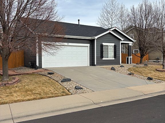 3rd image of 120 Elizabeth Street Cir