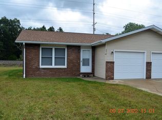 5519 E Karen Ct, Stevensville, MI
