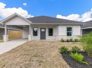 327 S 16th St, Kingsville, TX 78363