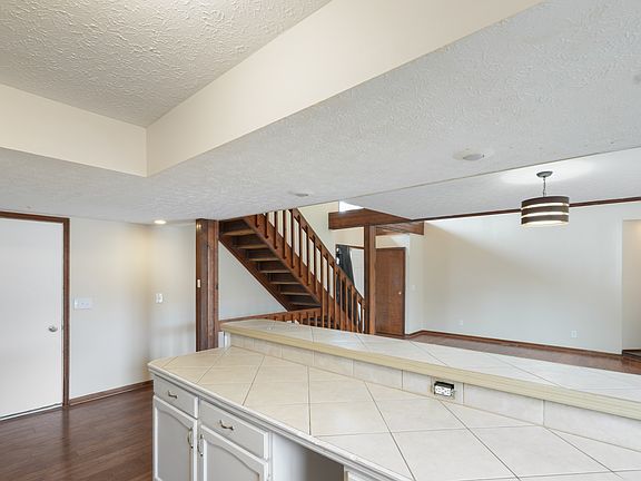 2nd image of 3383 Willington Dr