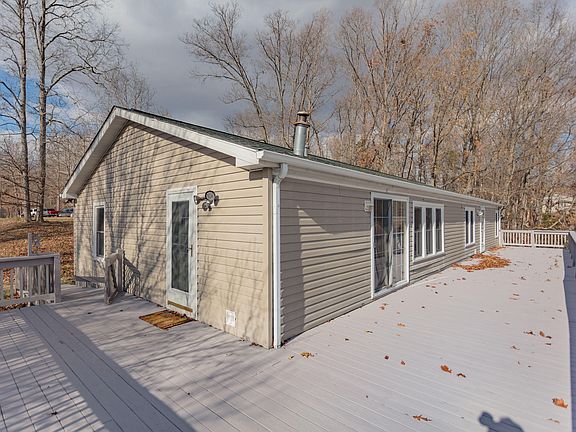 4th image of 86 Amber Woods Dr