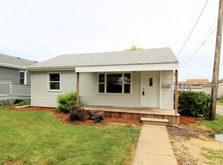 136 N Douglas Ave, Bradley, IL 60915