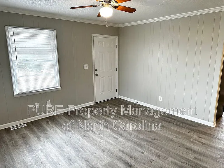 1414 White St — Photo 10