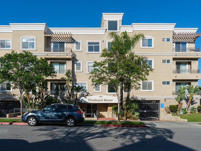 200 N 5th St #108 — Photo 1