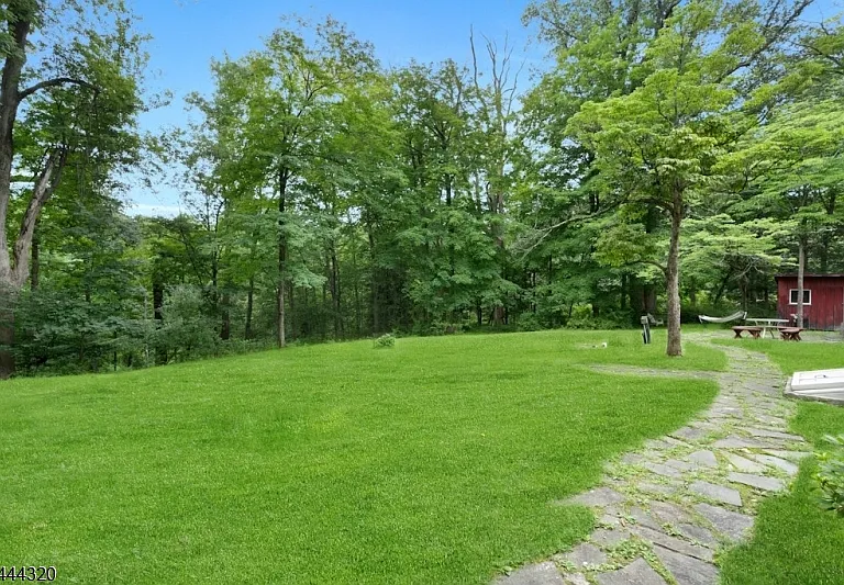 62 Gaston Rd — Photo 28