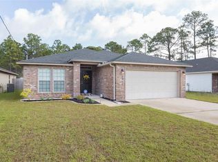 8940 Quail Roost Dr, Navarre, FL 32566