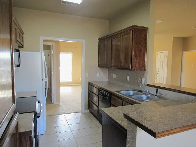 3404 Jacob St — Photo 5