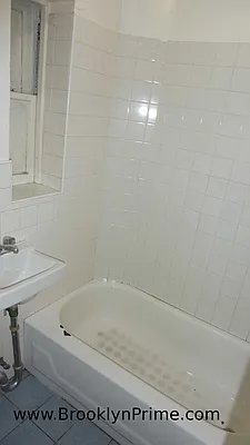 Rented by Brooklyn Real Estate Services | media 11