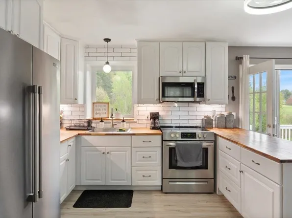1 Boyd Road, Londonderry, NH 03053